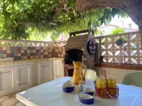 Appartement T3 plain pied terrasse wifi 4SARD32 Apartment ground floor, terrace and wifi